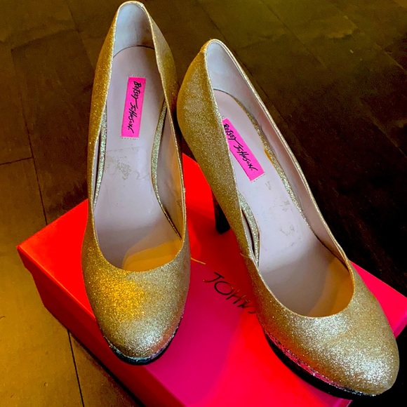 Betsey Johnson 4” disco heels - Picture 2 of 4